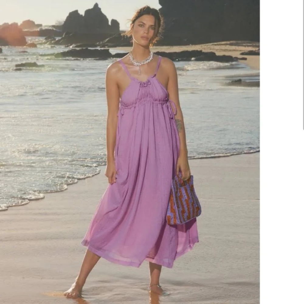 NWT: Lilac c’est bon midi dress XS